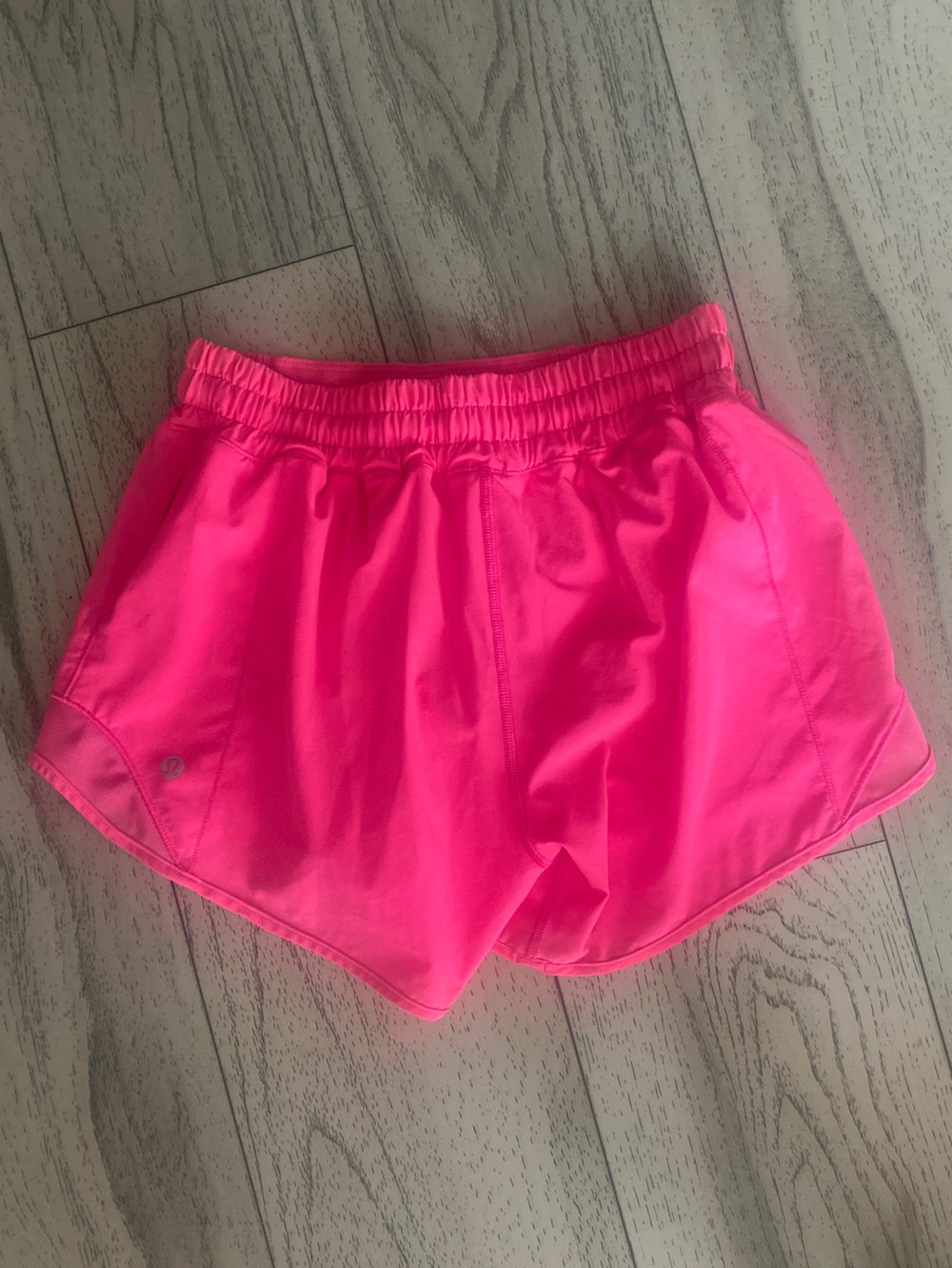 Lululemon Hotty Hot Shorts II In Ripened Raspberry 4” - Picture 4 of 15